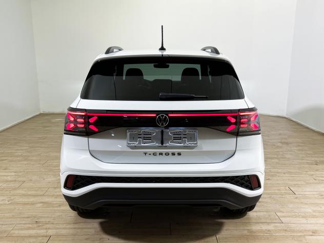 Volkswagen T-Cross T-Cross 1.0 tsi R-Line Plus 115cv - Foto 5