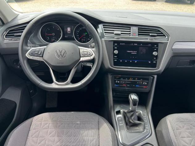 VOLKSWAGEN Tiguan 2.0 TDI 150 CV SCR DSG Life rif. 23799818 - Foto 7