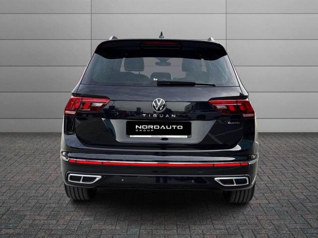 Volkswagen Tiguan 2ª SERIE 2.0 TDI 150 CV SCR DSG 4MOTION R-Line - Foto 3