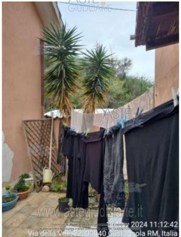 IMMOBILI-IMMOBILE RESIDENZIALE-Via della Vite 18 - Foto 3