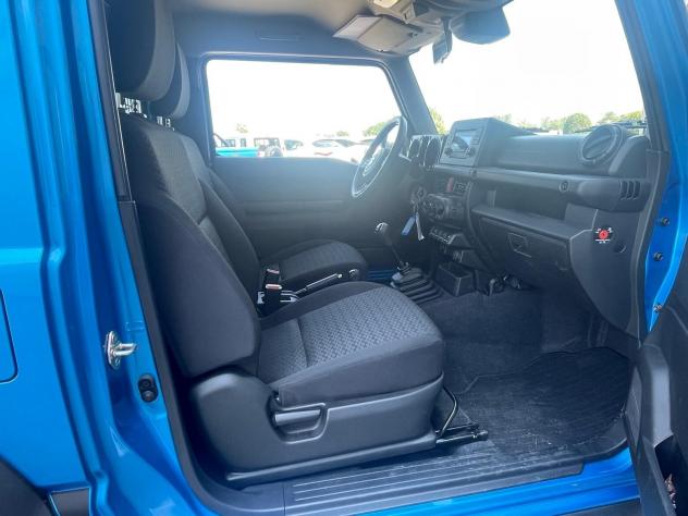 Suzuki Jimny 1.5 5MT PRO (N1) - Foto 6