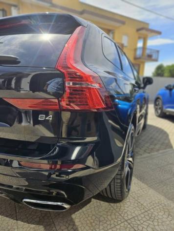Volvo XC60 2.0 b4 R-design awd auto my20 - Foto 5