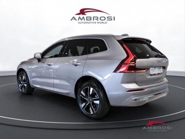VOLVO XC60 B5 AWD Mild hybrid Benzina Plus Bright rif. 23849716 - Foto 4