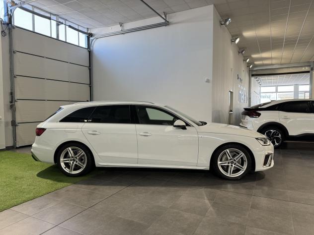 Audi A4 A4 AVANT 2.0 40 TDI Quattro S Line Edition S Tronic - Foto 4