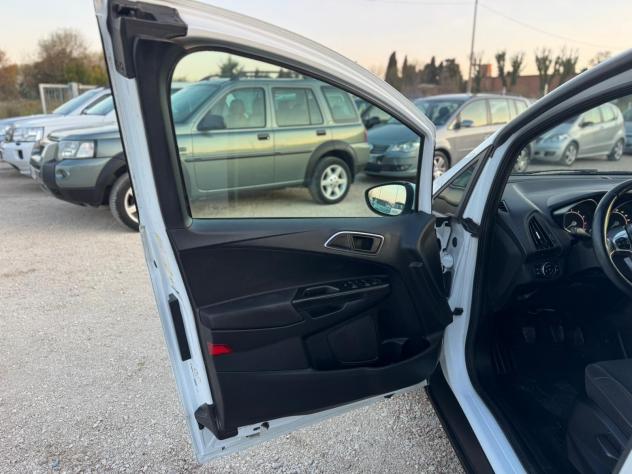 Ford B-Max 1.4 90 CV GPL Business Titanium - Foto 9