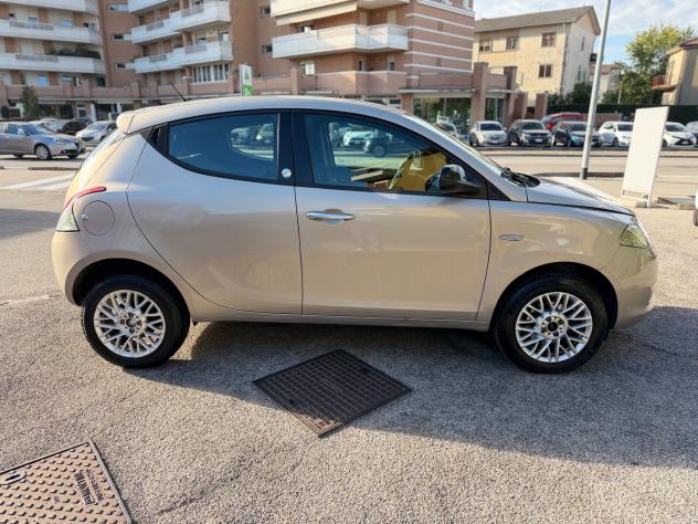 Lancia Ypsilon 900 neopatentati pronto uso garanzia - Foto 3