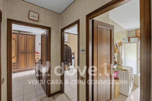 Appartamento di 90 m² con 3 locali in vendita a Arsago Seprio - Foto 11