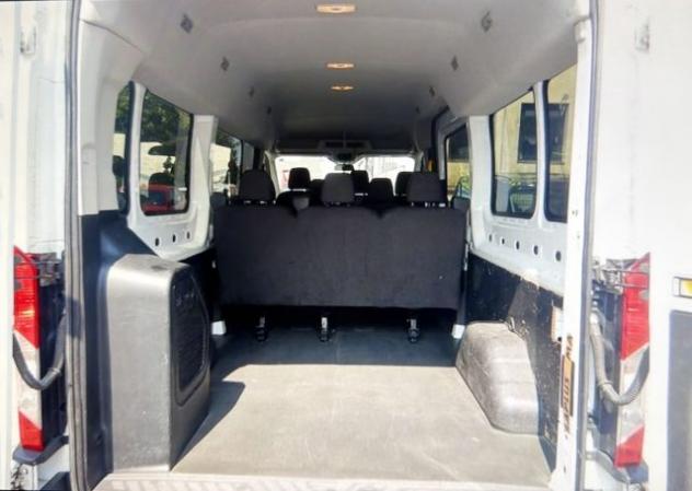 FORD Transit 310 2.0TDCi EcoBlue 130CV L3H2 Combi Trend 9 POSTI rif. 24150165 - Foto 4
