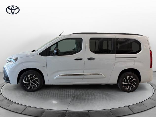 Toyota Proace City Verso 1.5D 130CV M/T L2 Executive - Foto 2
