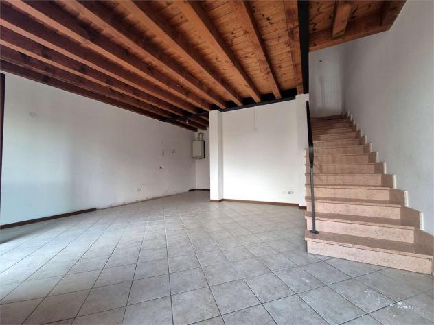 V005374 - VILLETTINA INDIPENDENTE – LIBERA DA SUBITO – GARAGE DOPPIO – MENO DI € 200.000! - Foto 4