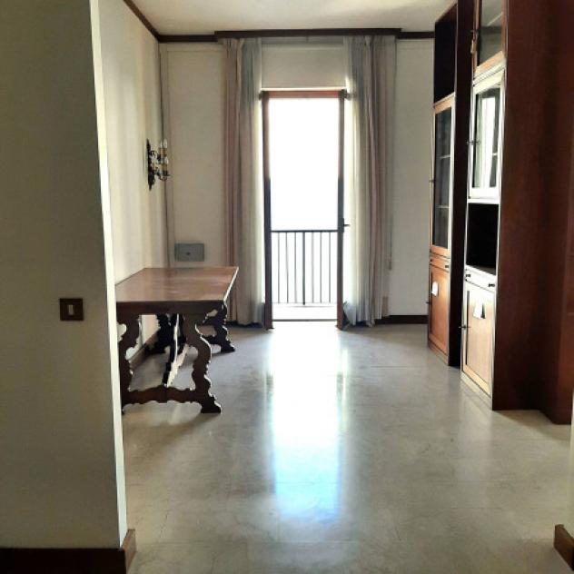 Appartamento di 152 m² con 4 locali e box auto in vendita a Vigevano - Foto 10