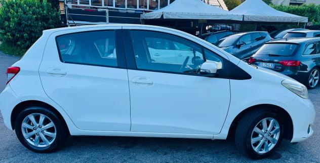 Toyota Yaris 1.0 5 porte Lounge OK NEOPATENTATI !!! - Foto 4