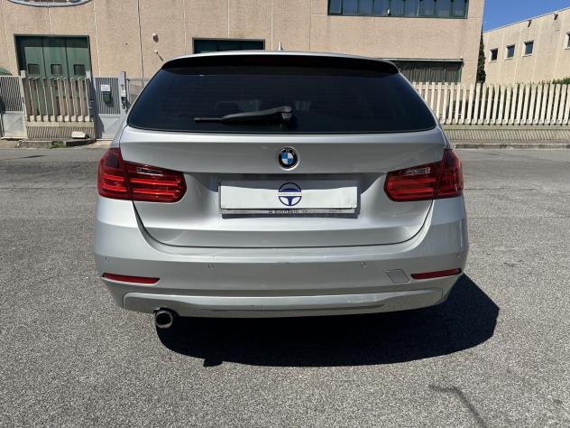 BMW Serie 3 318d Touring Auto - Foto 5