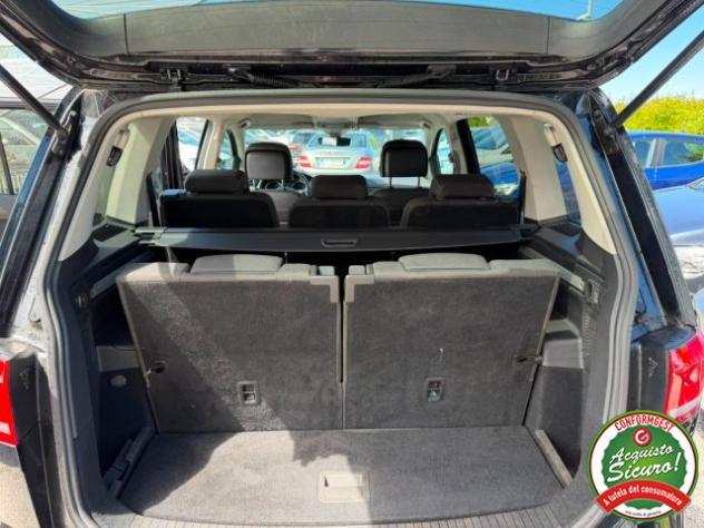 VOLKSWAGEN Touran 1.6 TDI 115 CV SCR Comfortline 7 POSTI rif. 23749348 - Foto 5