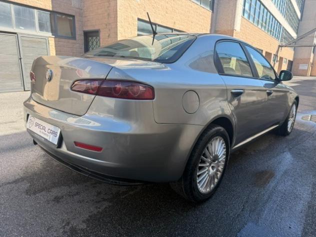 Alfa Romeo 159 1.9 JTDm 16V Distinctive Q-Tronic - Foto 6