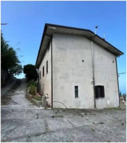 Immobile in asta di 110 m² in vendita a Fuscaldo - Foto 3