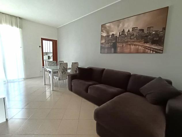 ATTICO BILOCALE CON TERRAZZO ZONA VIALE BRIANZA - Foto 3
