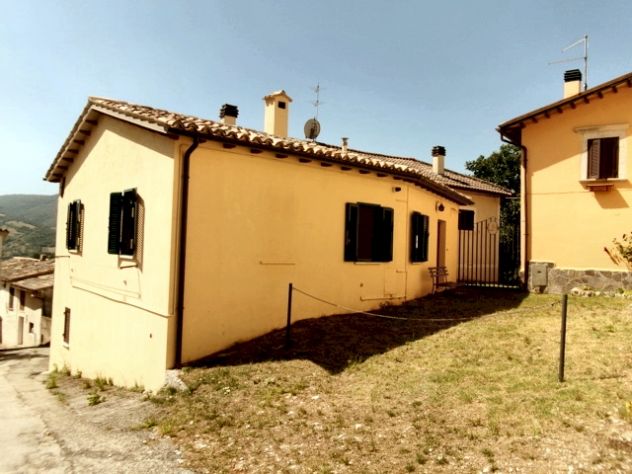 Abitazione indipendente a Saccovesio (Preci)