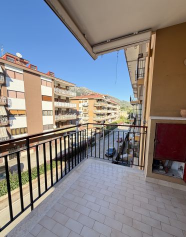 APPARTAMENTO PANORAMICO CON BOX AUTO A MATIERNO - Foto 5