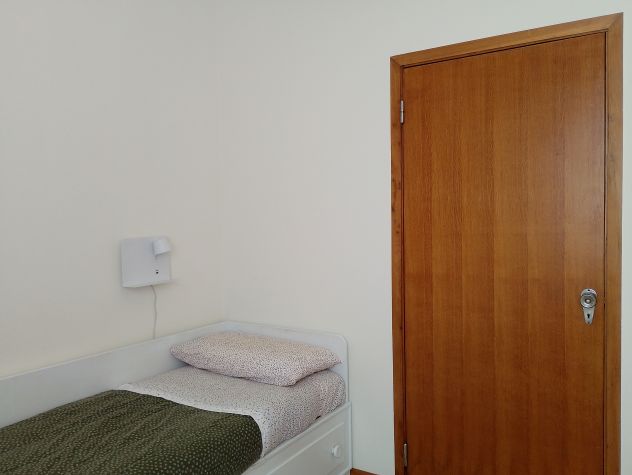 Stanza per studentessa - Foto 3
