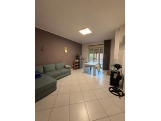RIF. 530 €450,00 IN AFFITTO - APPARTAMENTO 1°PIANO PARZIALMENTE A