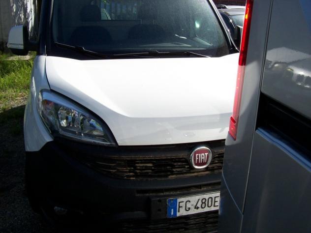 Fiat Doblo Dobl1.6 MJT 16V 120CV kit vetrato autocarro 2 posti 5 porte - Foto 2