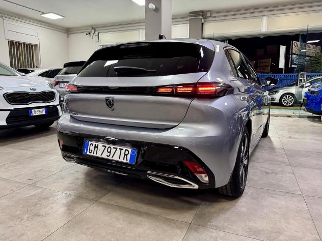 Peugeot 308 1.5 BlueHDi 130cv EAT8 Allure 2023 - Foto 7