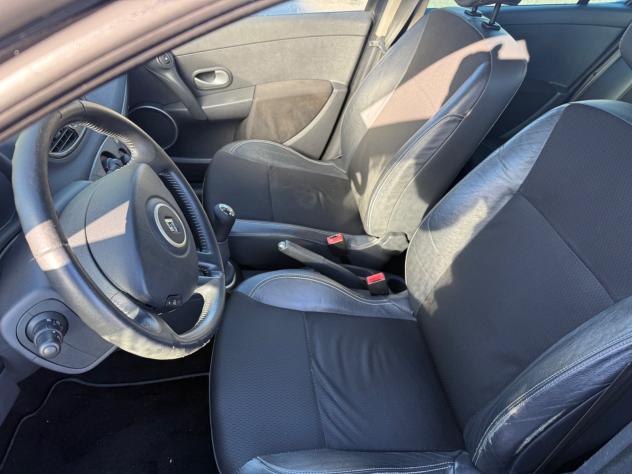 Renault Clio 1.2 16V 5 porte Le Iene GPL - Foto 9