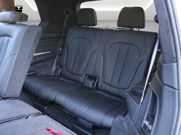 BMW X7 2025 xdrive 40d 48V MSport Pro auto 7 POSTI IVA ESPOSTA - Foto 9