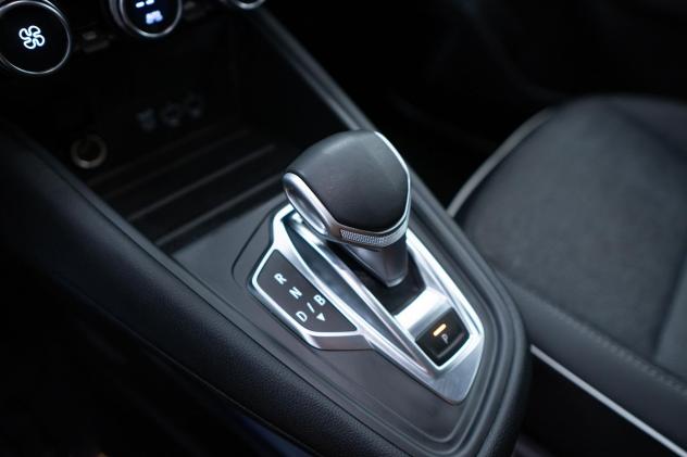 Renault Captur Plug-in Hybrid E-Tech 160 CV Intens - Foto 10