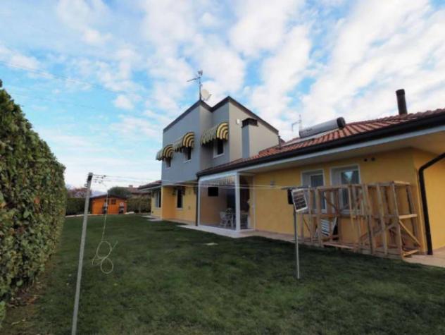 Immobile in asta di 222 m² con più di 5 locali e box auto doppio in vendita a Porcia - Foto 7
