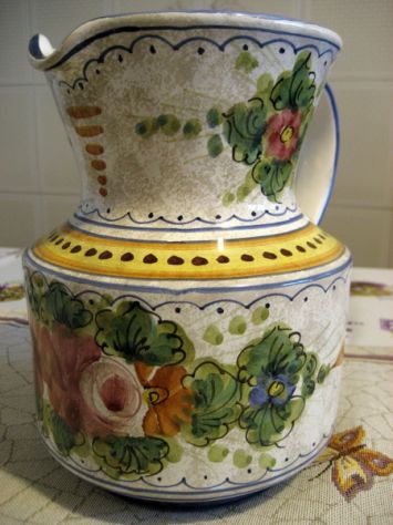 Brocca e tazze in ceramica dipinti a mano - Foto 2