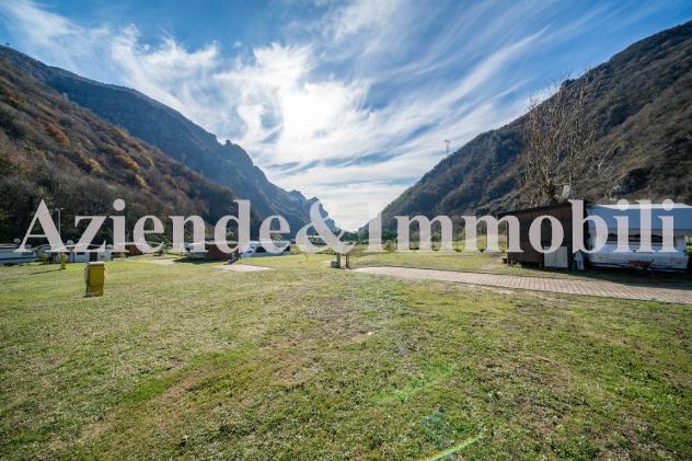 Campeggio e ristorante con casa singola e area pertinenziale in vendita a Ballabio