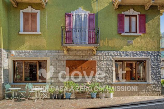 Appartamento di 250 m² con 5 locali e box auto in vendita a Oltre il Colle - Foto 2