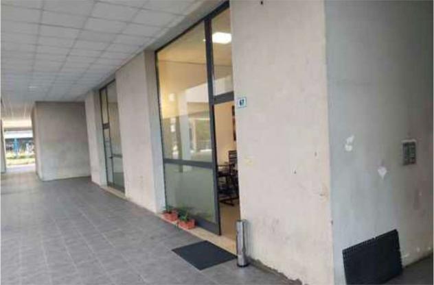 302/2024 3 BS - Negozio in asta a Brescia - Foto 8