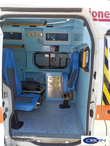 RENAULT TRAFIC AMBULANZA (4433) - Foto 3