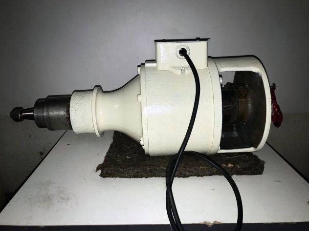 Motore per centrifuga