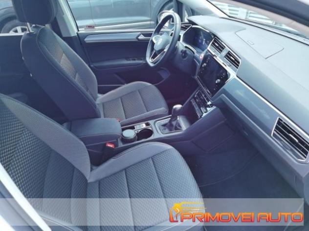 VOLKSWAGEN Touran 2.0 TDI 150CV SCR DSG Active BlueMotion Technology rif. 20342760 - Foto 2