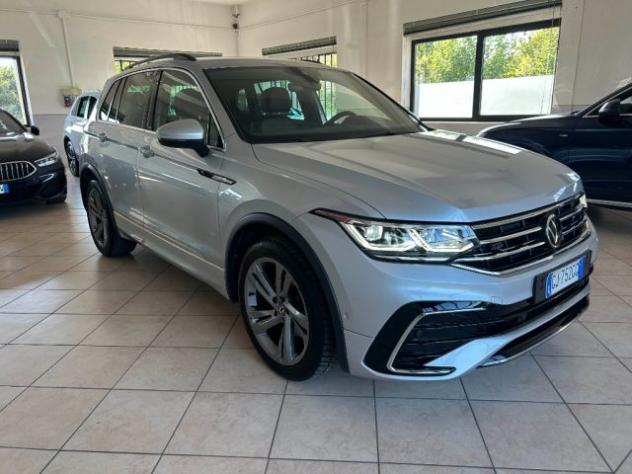 VOLKSWAGEN Tiguan 2.0 TDI 150 CV SCR DSG R-Line rif. 23979242 - Foto 4