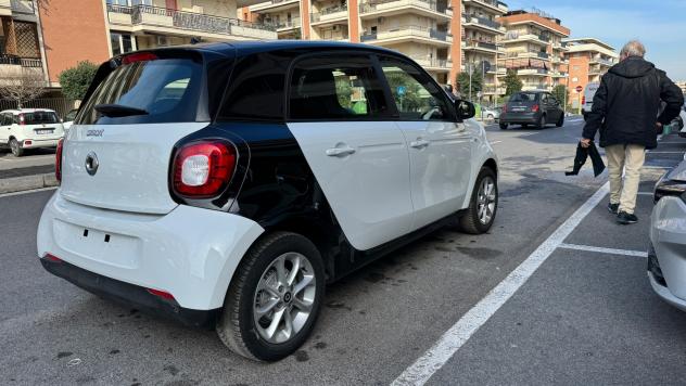 Smart ForFour 90 0.9 Turbo twinamic PassionLED NAVI PANORAMA PDC BLUETOOTH SEDILI RISCALDATI - Foto 6