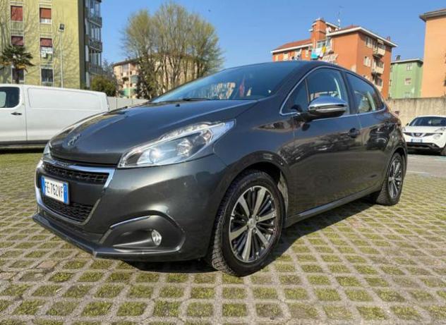 PEUGEOT 208 1° serie PureTech 82 5 porte Allure rif. 23453990