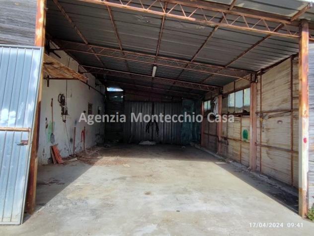 TIPICA CASA COLONICA MARCHIGIANA DI AMPIE DIMENSIONI CON LOCALI USO DEPOSITO E CORTE ESCLUSIVA CIRCOSTANTE - Foto 16