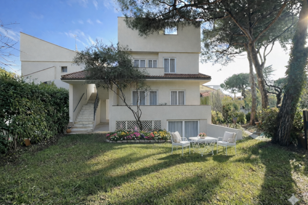 Villetta a schiera in vendita a Castiglioncello - Rosignano Marittimo 65 mq  Rif: 1403841