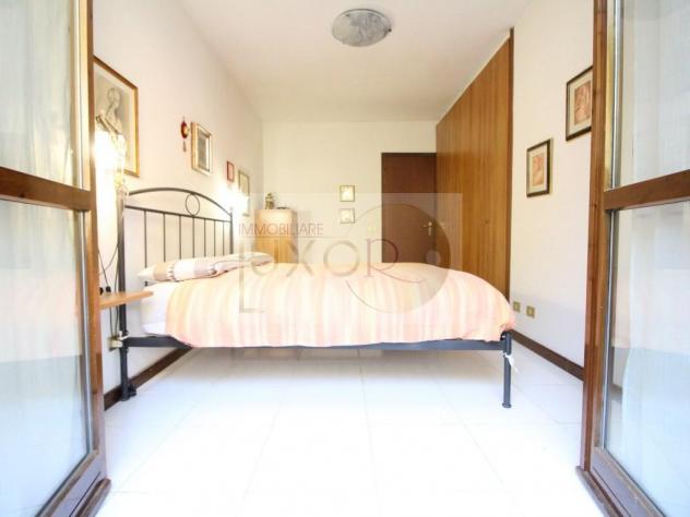 Villa a schiera centrale con giardino privato a Sirtori - Foto 14