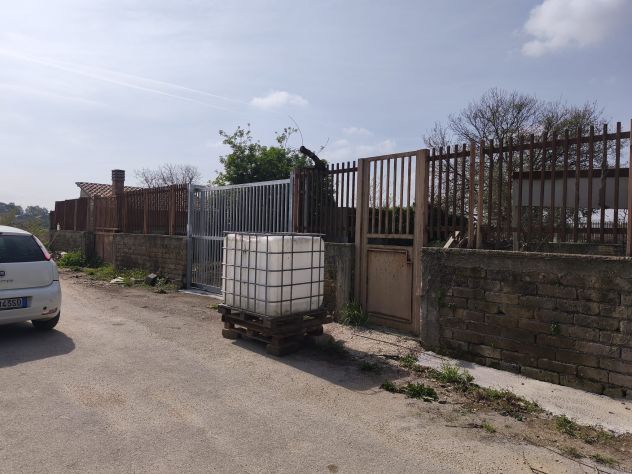 TERRENO EDIFICABILE IN ZONA DI LARGA ESPANSIONE IN VENDITA