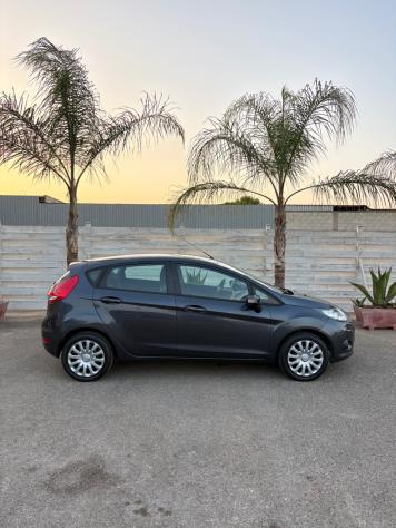 Ford Fiesta 1.2 5 porte con soli 76.000 kilometri - Foto 7