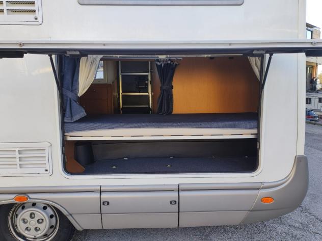 MOTORHOME LAIKA DUCATO BASCULANTE DOPPIA DINETTE 7 POSTI CLIMA WEBASTO CAMPER GENERALI USATI 506 - Foto 7