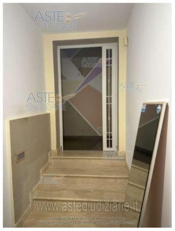IMMOBILI-IMMOBILE RESIDENZIALE-Via Torre Astura, 13 - Foto 8