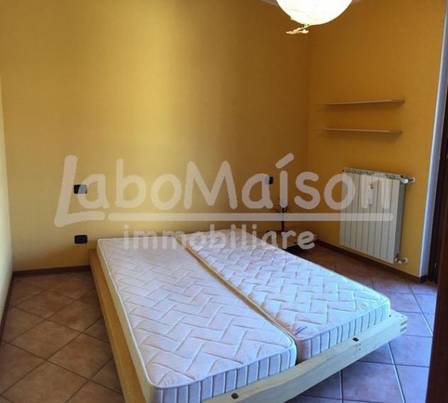 GAVIRATE bilocale con terrazzo vista lago - Foto 13