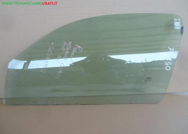 SCENDENTE PORTA S. RENAULT MEGANE Coach  Vetri e Retrovisori  Cristalli  Cristalli porte  Cristal RENAULT - MEGANE 5p / Coach / Classic / Scenic - 01-